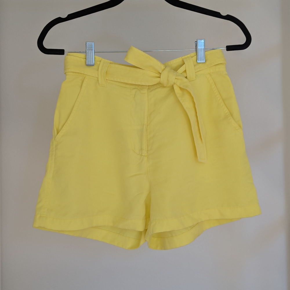 Aritzia Wilfred Free Yellow High Waist Shorts